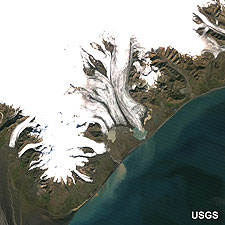 ヴァトナ氷河南東部の拡大画像