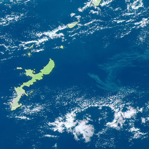 沖縄本島に接近・漂着している軽石の衛星観測情報 サムネイル画像